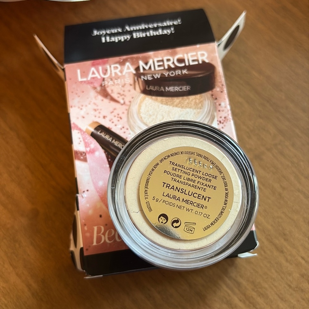 Laura Mercier Translucent Powder